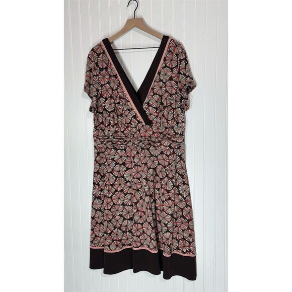 Studio I Dress 24W Brown Pink Retro Print V Neck Empire Waist Stretchy Y2K VTG - Picture 1 of 6